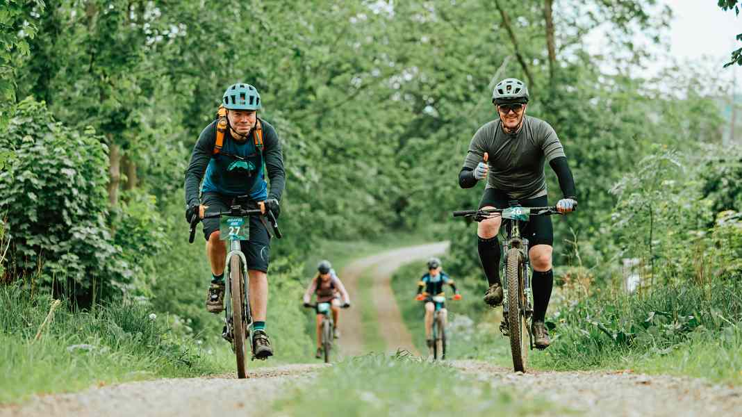 Gravel-Events: Community Rides - lockere Tour in der Gruppe