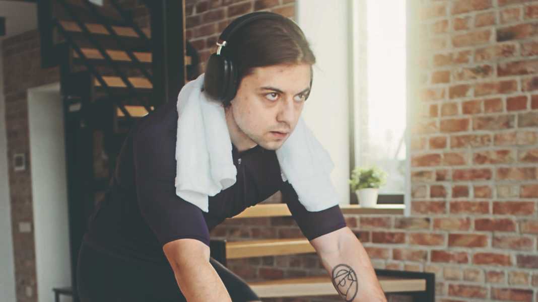 E-Racing Training: Ein 4-Wochen-Trainingsplan für Indoor-Rennen