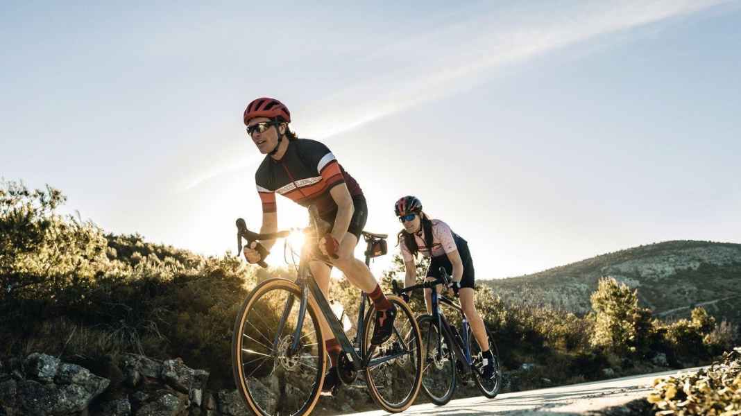 Vergleichstest: Sechs Marathonrenner zwischen 2.100 und 2.500 Euro im Test