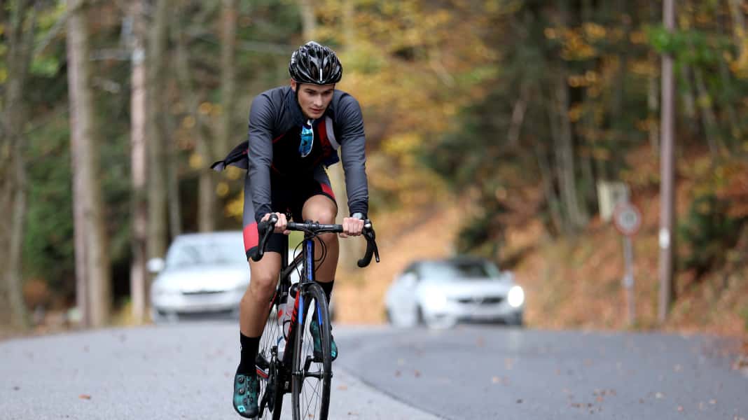 Herbst-Zubehör für Rennrad & Gravel: 13 nützliche Teile für frische Herbst-Touren
