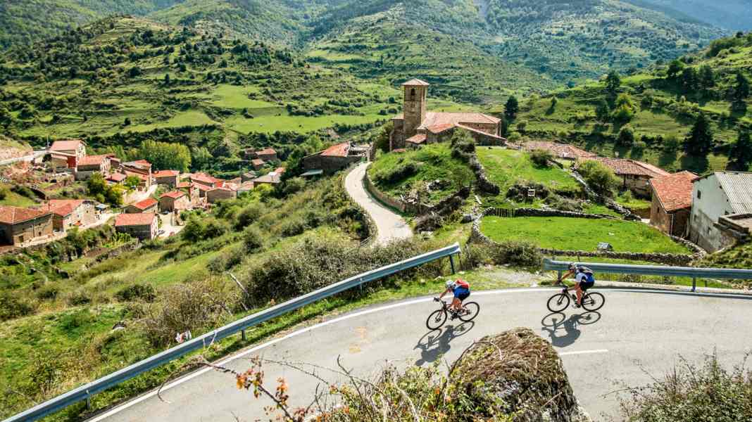 Herbstliche Rennradtouren in Europa - 6 Rennradtouren in den schönsten Weinregionen