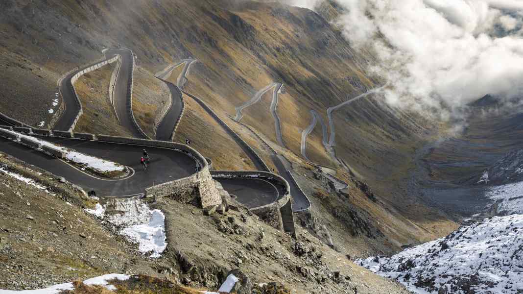 TOUR Transalp 2022 - Etappe 2: Schleifen in großer Natur