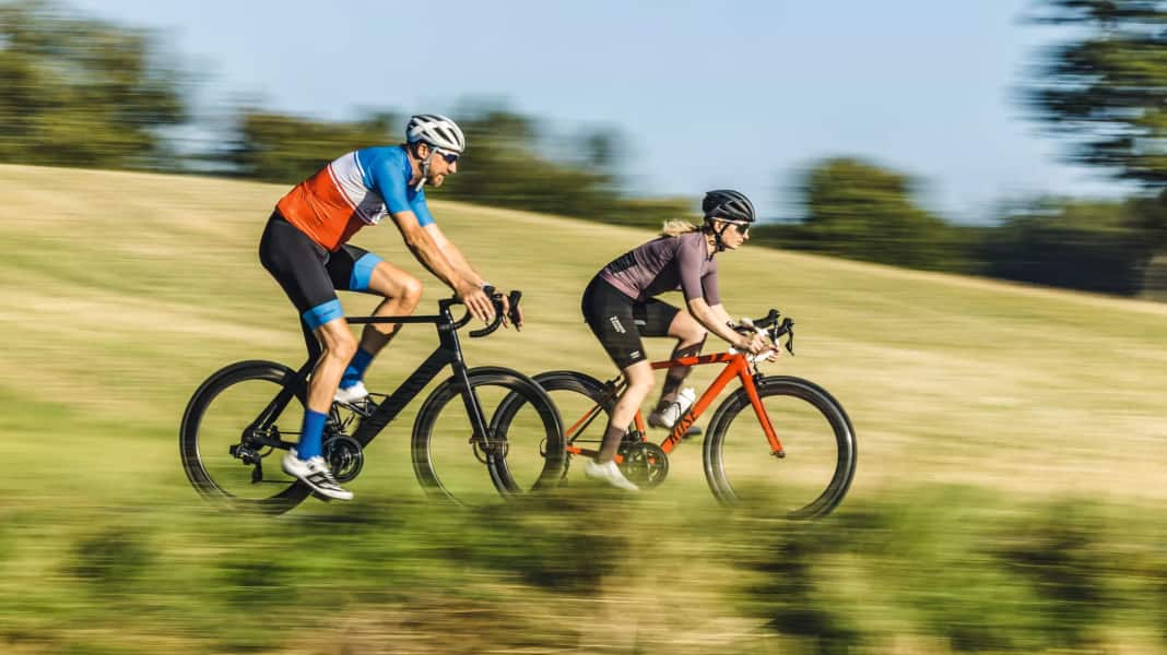 GROSS und klein: Kaufberatung für Menschen jenseits der Norm