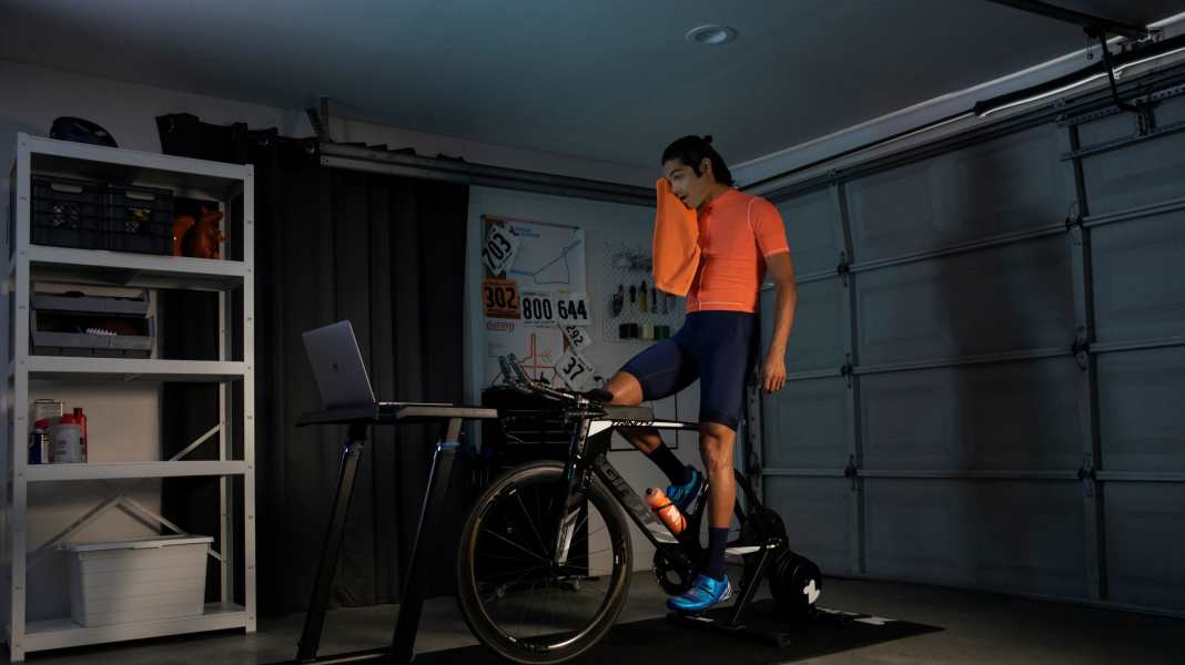 Rollentraining: Alle Smarttrainer aus TOUR-Tests, Software, Zubehör