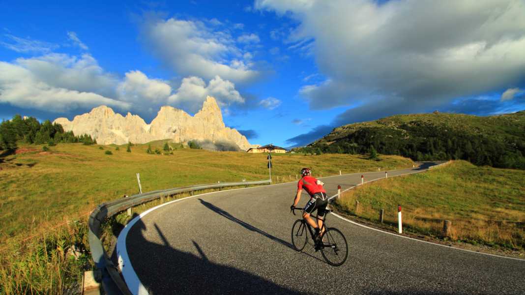 Traumhafte Anstiege in den Dolomiten: Passo Rolle - Passo Rolle: Das Tor zu den Dolomiten