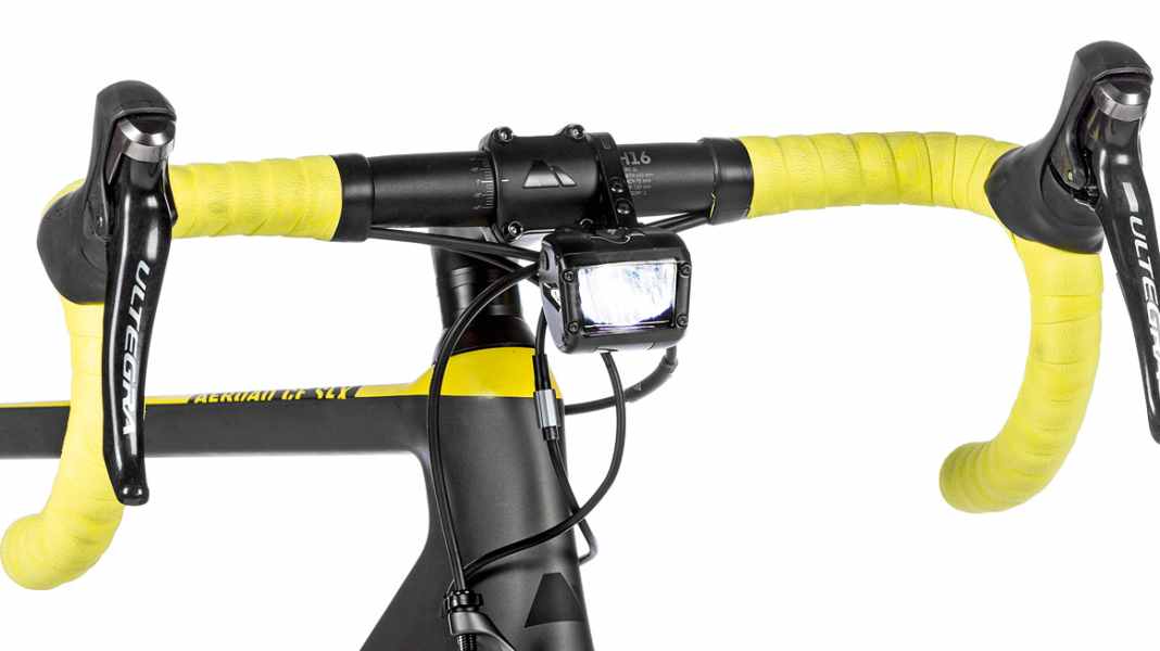 Test Rennrad Beleuchtung: Specialized Fluxx-Scheinwerfer 2015