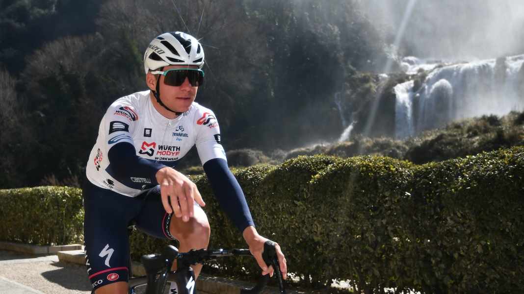 Wieder im Alleingang: Evenepoel siegt in San Sebastian