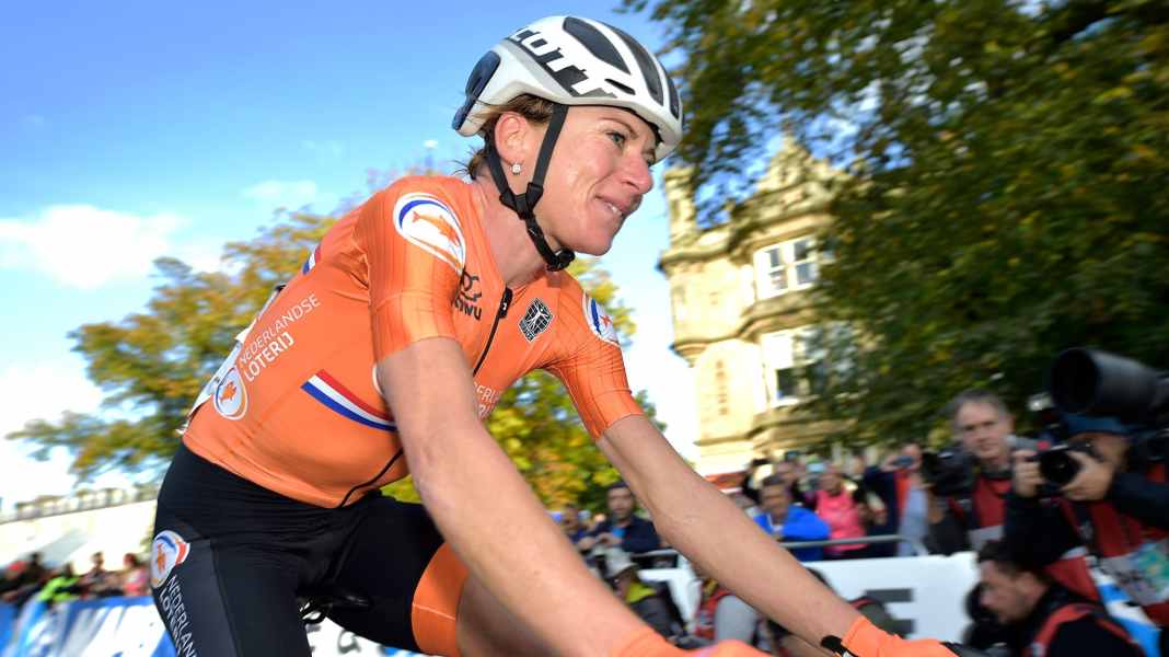 Rad-WM: Van Vleuten startet mit gebrochenem Ellenbogen