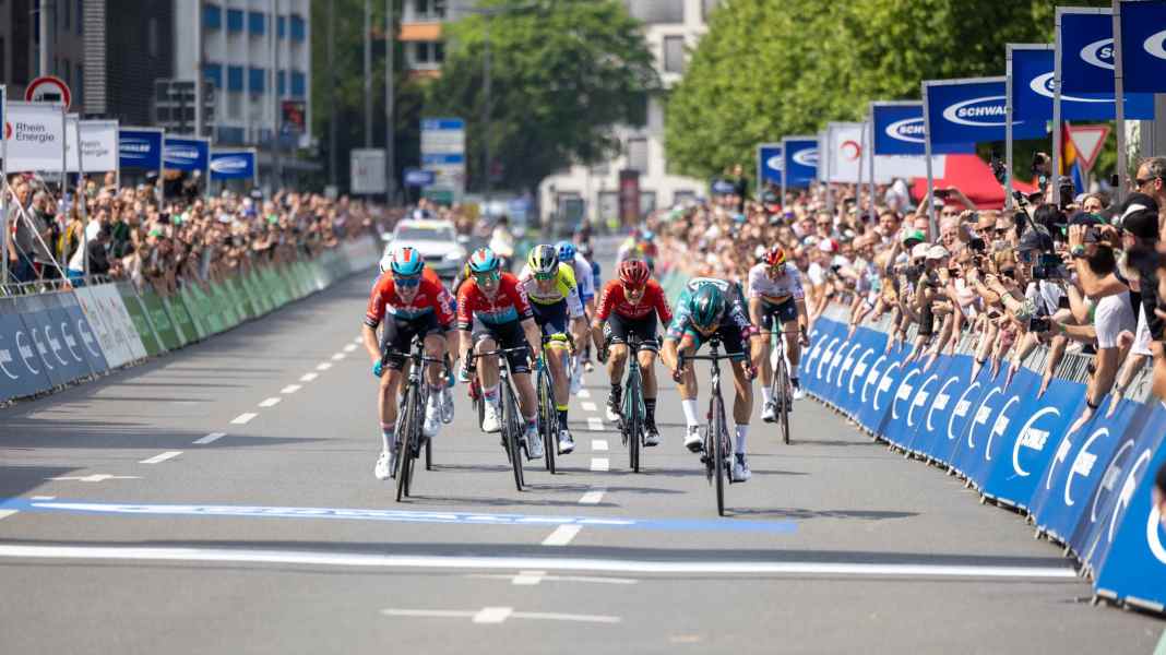 Van Poppel siegt bei Rund um Köln