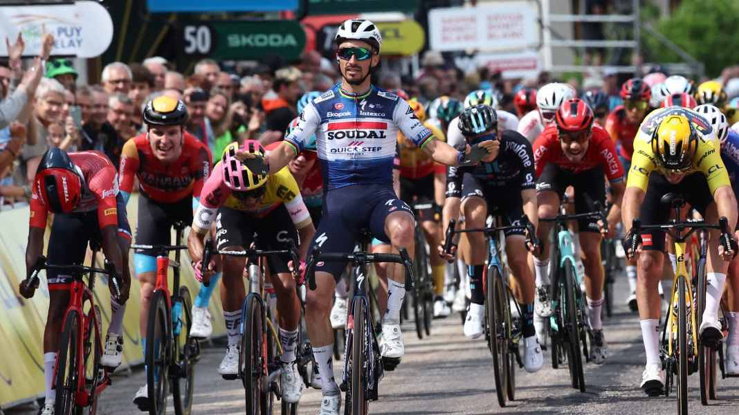 Critérium du Dauphiné - Ende der Sieglosigkeit: Alaphilippe gewinnt zweite Etappe