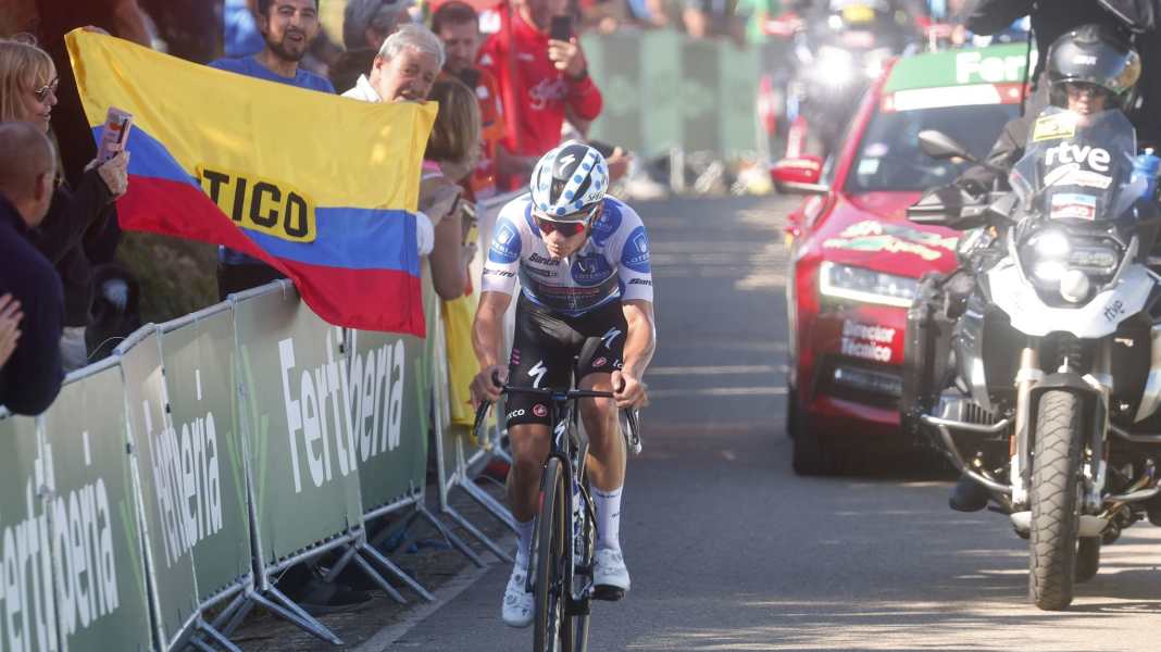 Spanien-Rundfahrt - Evenepoel gewinnt letzte Bergankunft - Kuss weiter in Rot