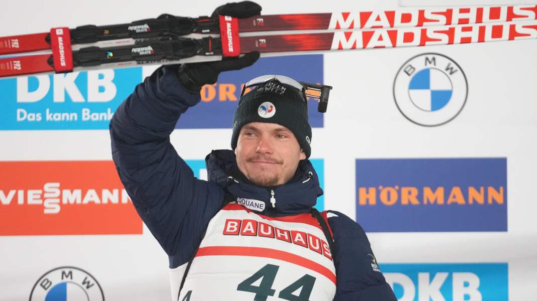 Olympische Spiele - Biathlon-Star trägt Ohrring von Rad-Idol Pantani bei Olympia