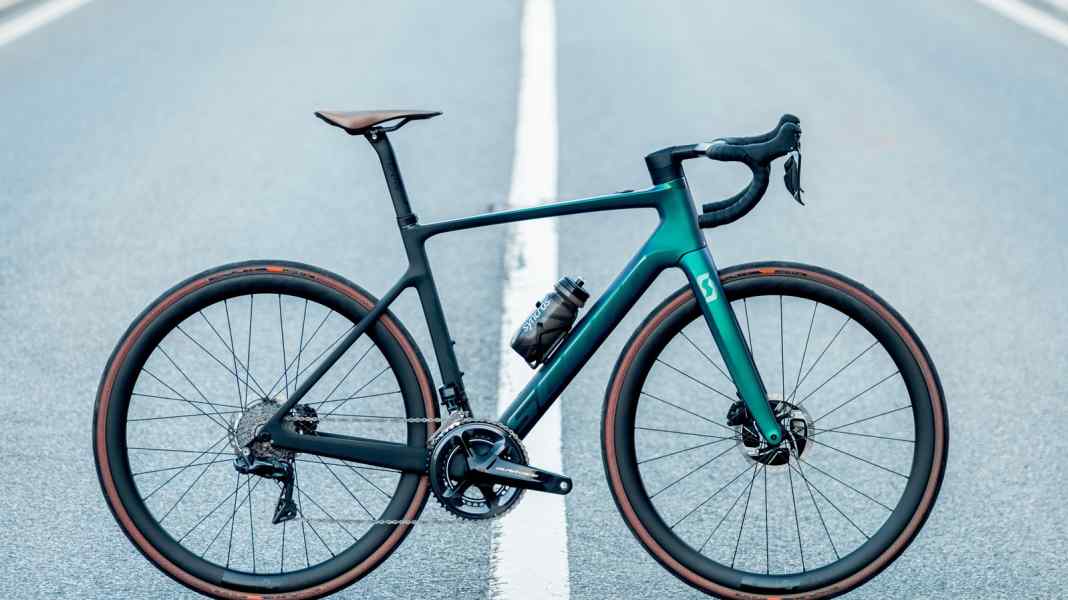 Scott Addict eRIDE Premium: E-Rennrad von Scott im Test