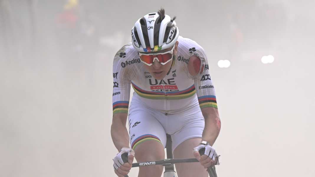 Staubrennen Strade Bianche: Das nächste Super-Solo von Tadej Pogacar?