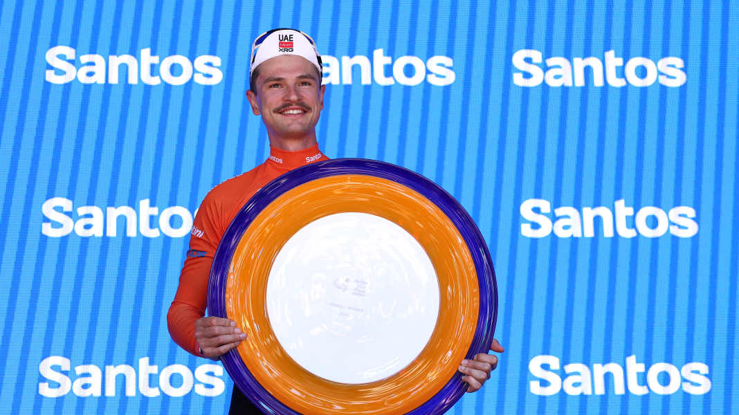 OP und Pause für Radprofi Jay Vine: Knochenbruch nach Känguru-Crash