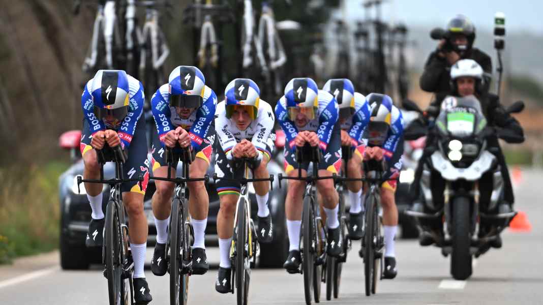 Red Bull-Bora-hansgrohe: Team mit Lipowitz und Evenepoel gewinnt Mannschaftszeitfahren