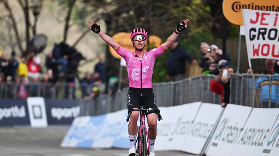 Tirreno-Adriatico - 5. Etappe: Ausreißer Valgren rettet sich vor Del Toro ins Ziel