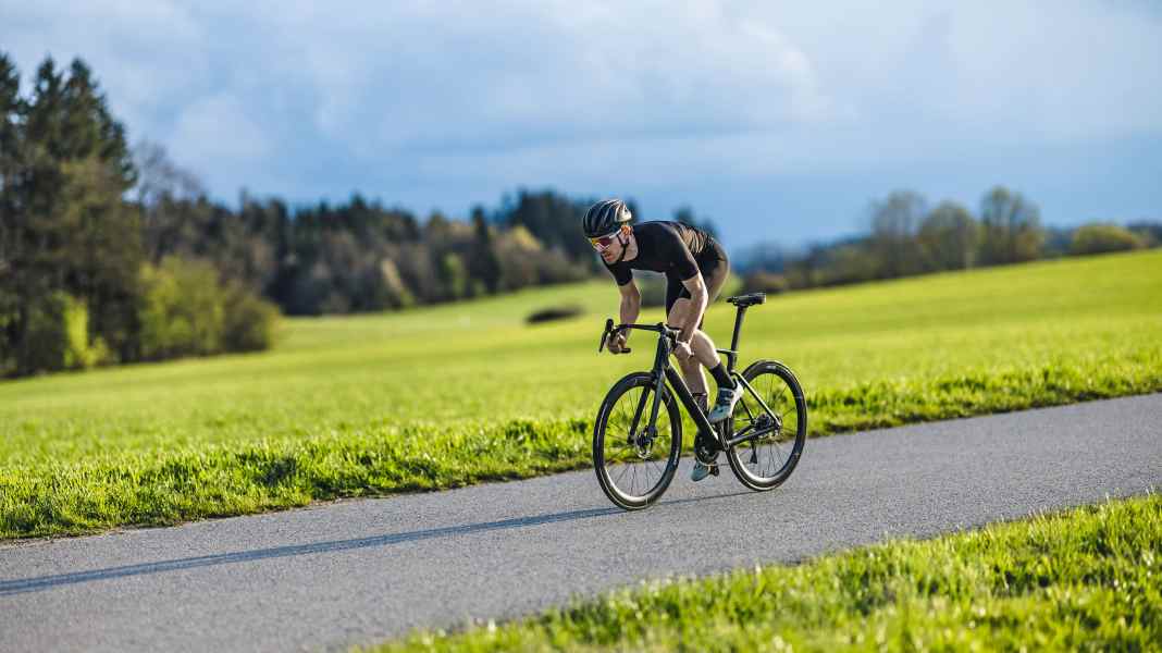 Französische Rennräder im Test: Van Rysel RCR Dura-Ace Di2