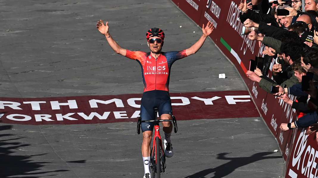 Strade Bianche: Pidcock triumphs at Strade Bianche