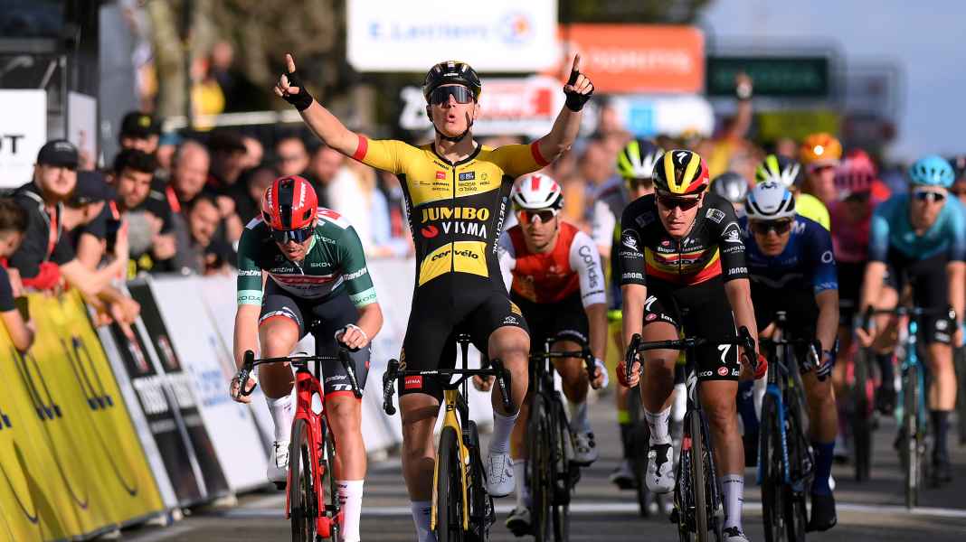 Paris-Nizza: Kooij gewinnt 5. Etappe - Gaudu macht Zeit auf Pogacar gut