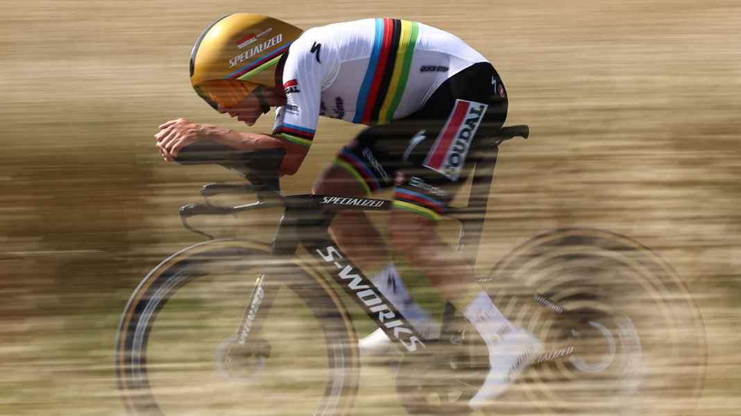 Dauphiné : Evenepoel dans sa propre ligue, claque pour Pogačar, Lipowitz brille