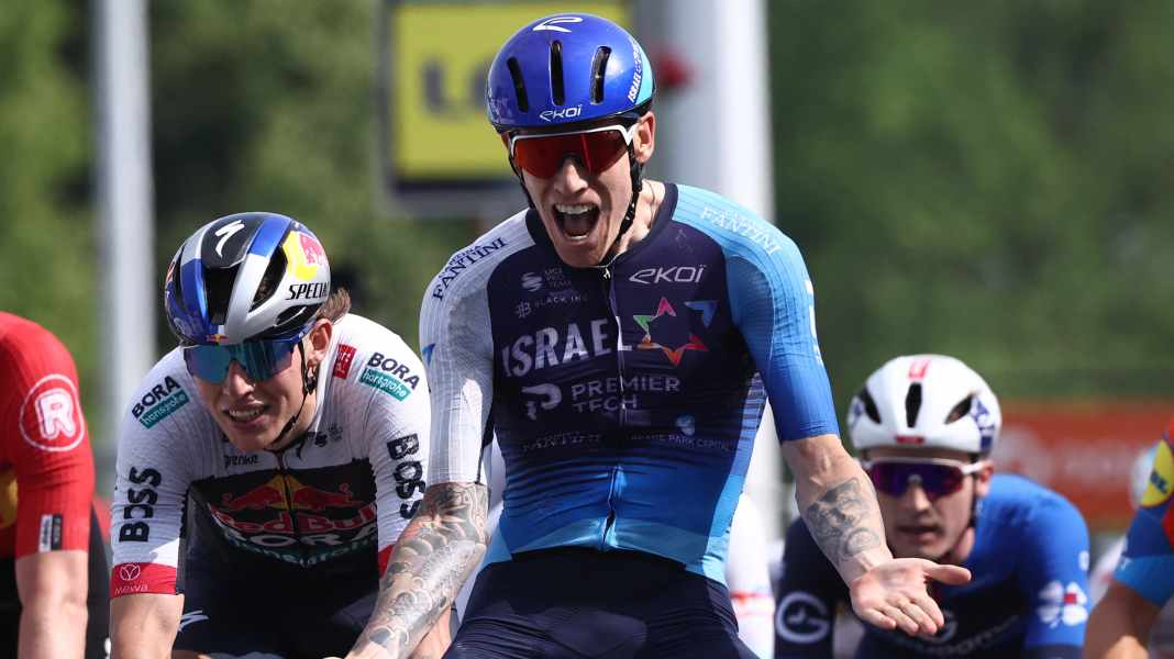 Dauphiné: Stewart wins, Evenepoel crashes, Lipowitz on course