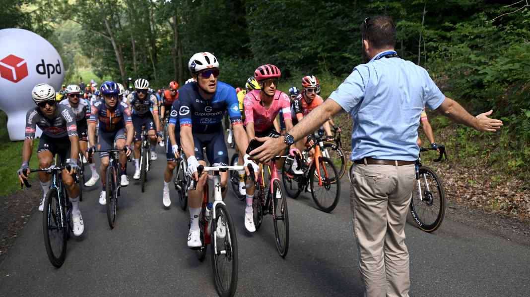 Another crash at the Tour of Poland: race neutralised