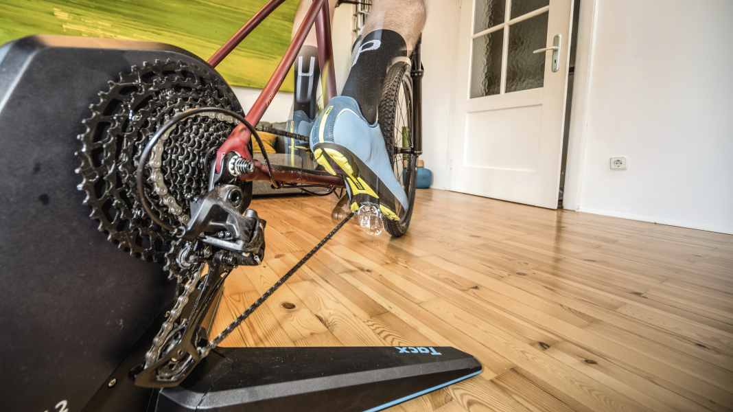 Indoor training: Who really benefits from a roller?