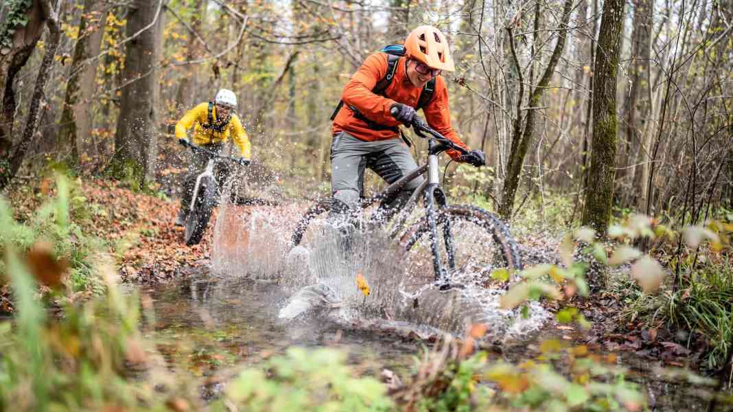 Bike parts & clothing reduced: MTB accessories now cheap in the winter sale