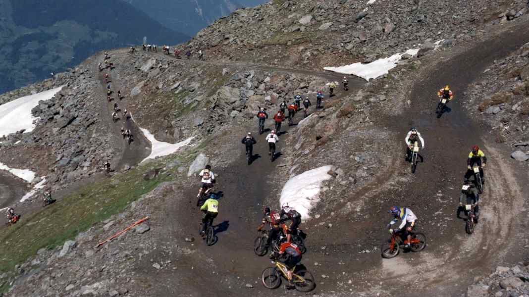 Legendary MTB Tours, Part 12: The Mégavalanche route from Alpe d’Huez