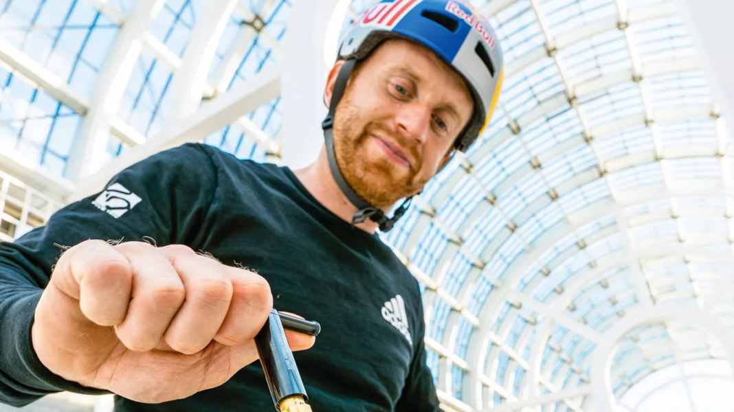 Danny MacAskill im Interview: “Ein Laufrad bauen ist wie Therapie!”