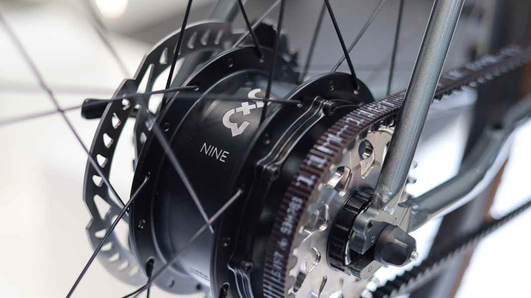 3X3 NINE gear hub: Maintenance-free & made in Germany