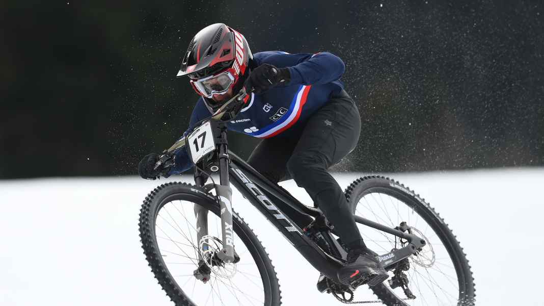 UCI Snowbike WM 2024: Kritische Stimmen zur Premiere der Snowbike-Weltmeisterschaft