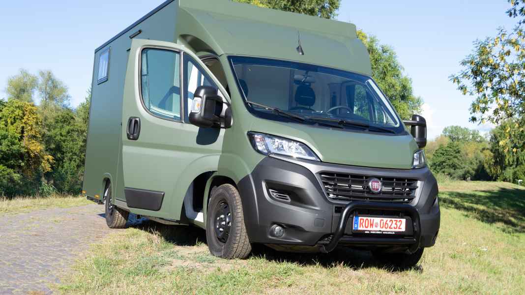 Maximum outdoor functionality without the frills.