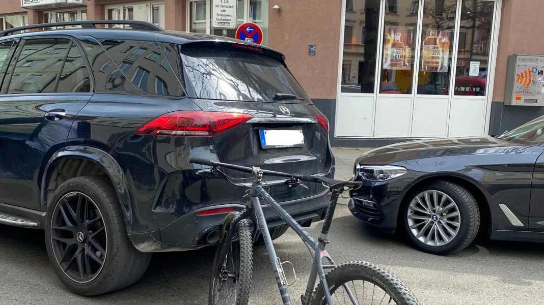 From bike hire to expert opinion: Bikers have these rights in the event of a bike accident