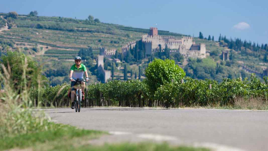 Cycling tours between the Dolomites and the Adriatic