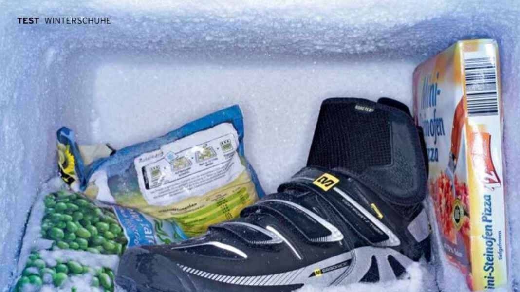 9 pairs of winter click shoes in the laboratory and practice