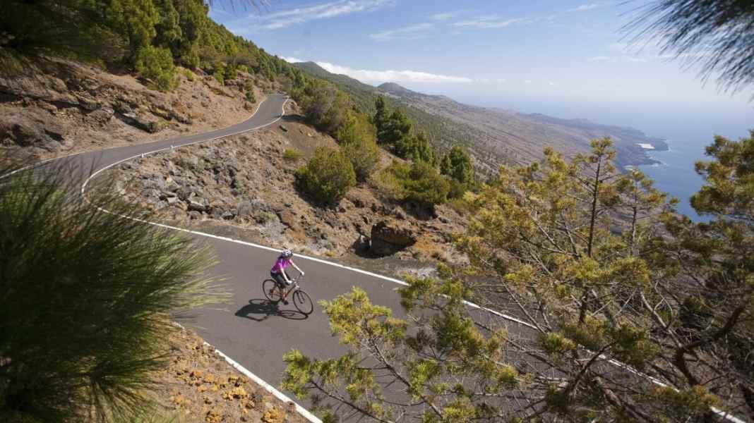 Smallest Canary Island - finest panoramic tours