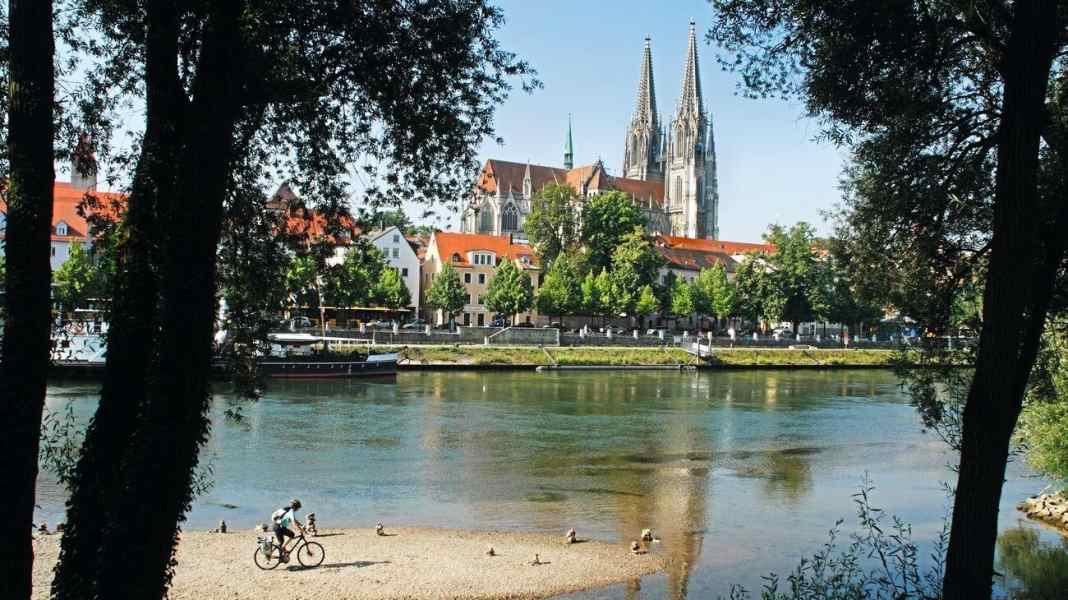 Munich-Prague long-distance cycle route