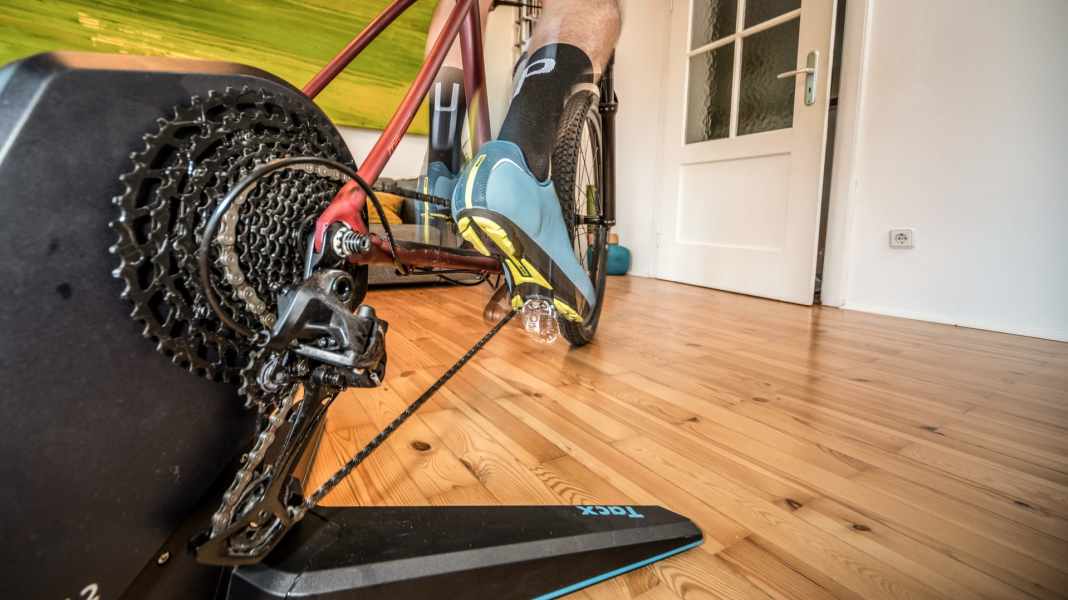 Wackeliger Untergrund & Anstiege beim Indoor-Training