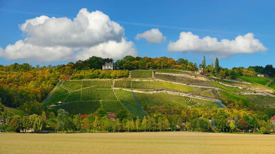 Radacht connects four beautiful river valleys