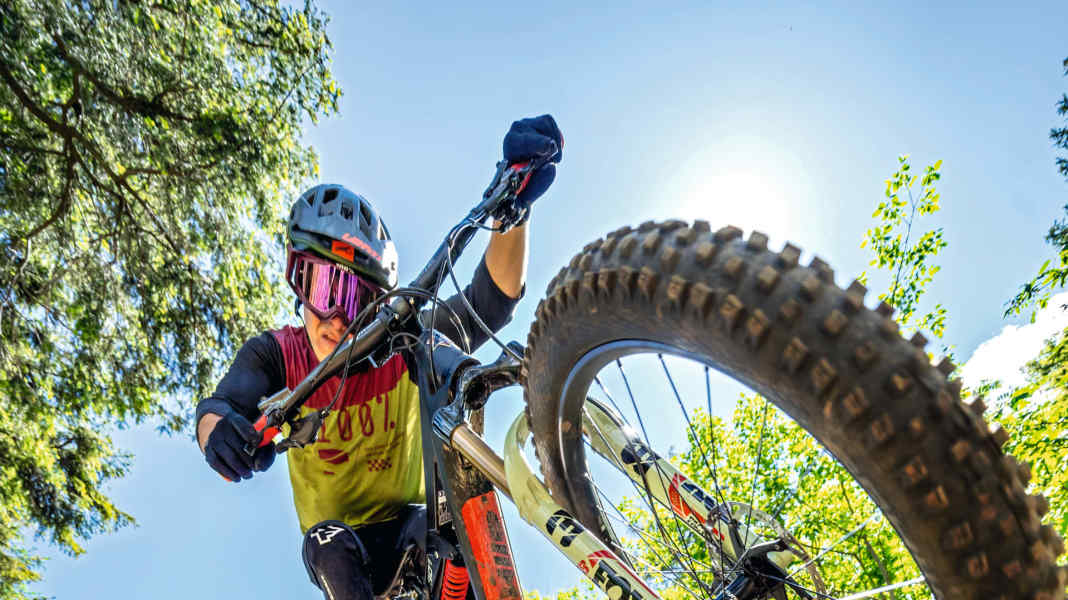 Duell: Fox 38 Factory E-Opt. vs Rockshox ZEB Ultimate 29"