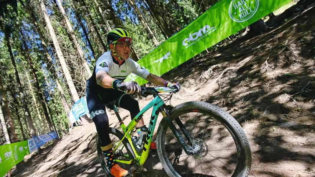 Racefully Al Dente: Trek Supercaliber 9.9 XX1