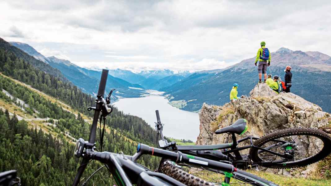 How to get across the Alps on an e-mountainbike