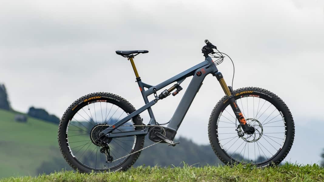 Wechselakku, 630 Wattstunden: Nox legt E-MTBs neu auf