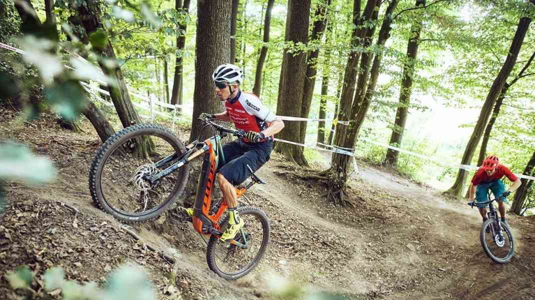 Climbing artist: Scott Genius eRide 900 tuned