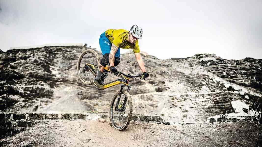 6 E-MTB-Lenker und Vorbauten im Crash-Test