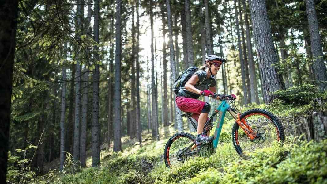 E-Trailbike: Rocky Mountain Altitude Powerplay im Check