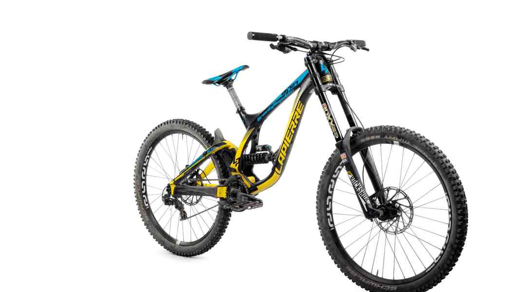 Lapierre DH 727 on test