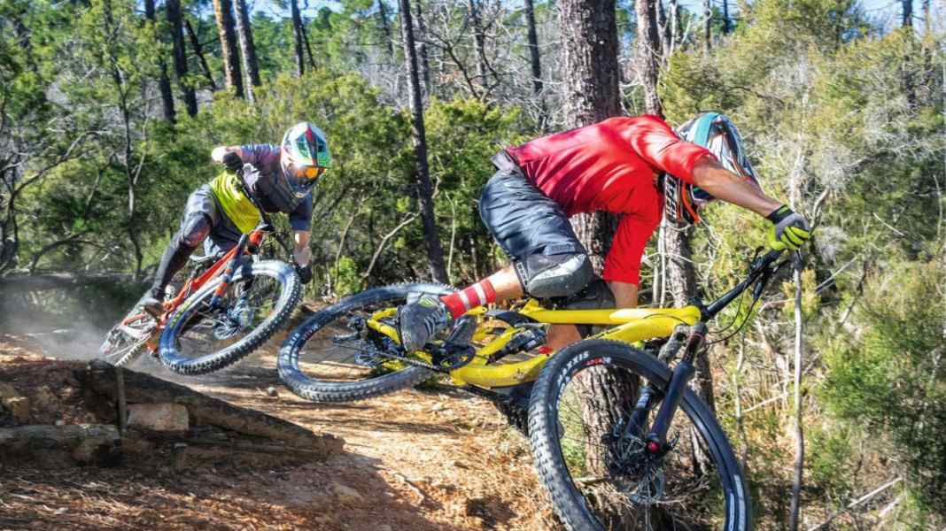 9 enduro bikes from 2200 to 8700 euros in the test